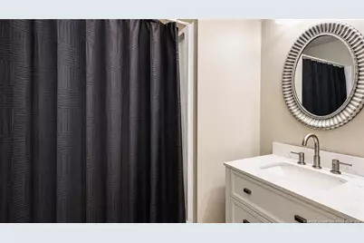 6873 Kingsgate Drive, Fayetteville, NC 28314 - Photo 17