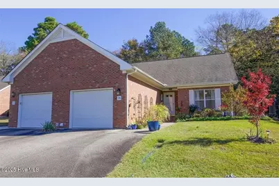 320 Hiscott Lane, Pinehurst, NC 28374 - Photo 1