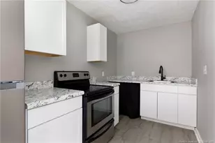 157 Old Shaw Rd, Fayetteville, NC 28303 - Photo 11