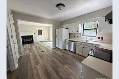 110 Ashton Place, Spring Lake, NC 28390 - Photo 5