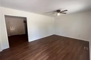 626 Horseshoe Rd, Fayetteville, NC 28303 - Photo 3