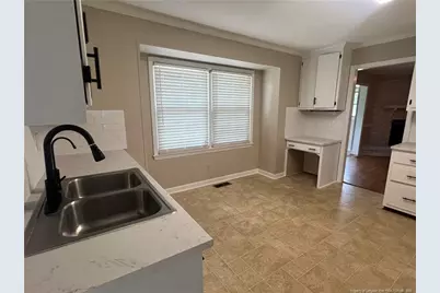 368 Rock Hill Road, Fayetteville, NC 28312 - Photo 5