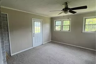 368 Rock Hill Rd, Fayetteville, NC 28312 - Photo 9
