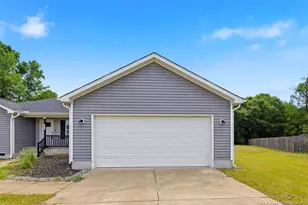 170 Starlight Dr, Lillington, NC 27546 - Photo 5