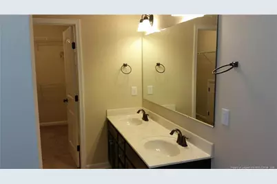 100 Burr Oak Circle S, Bunnlevel, NC 28323 - Photo 9