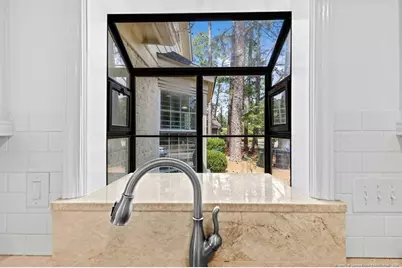 506 Northview Drive, Fayetteville, NC 28303 - Photo 17