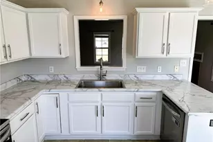 163 Sunflower St, Raeford, NC 28376 - Photo 7