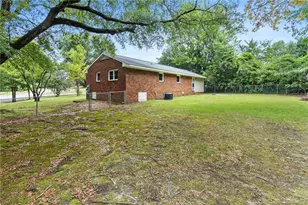735 Hilton Dr, Fayetteville, NC 28311 - Photo 29