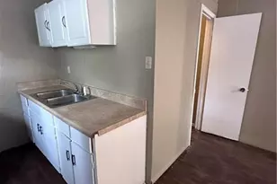 3211 Tallywood Dr, Fayetteville, NC 28303 - Photo 9