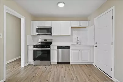 709 Shambrey Street, Fayetteville, NC 28301 - Photo 9
