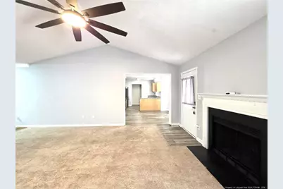910 Foxhunt Lane, Fayetteville, NC 28314 - Photo 9