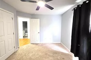 910 Foxhunt Ln, Fayetteville, NC 28314 - Photo 33