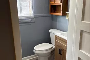 911 Henderson Ave, Fayetteville, NC 28301 - Photo 25
