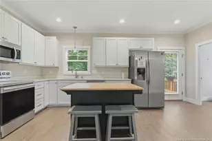 407 W Mooring, Sanford, NC 27332 - Photo 5