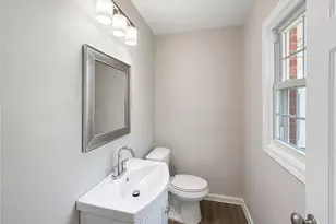 741 Newport Rd, Fayetteville, NC 28314 - Photo 15