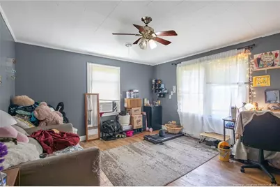 318 N Elm Street N, Maxton, NC 28364 - Photo 15
