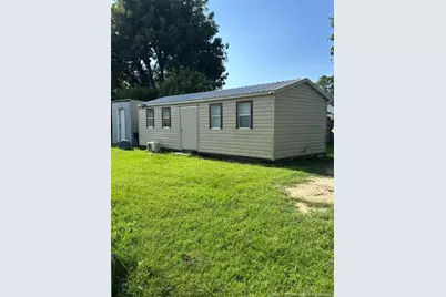 305 E 11th Street, Lumberton, NC 28358 - Photo 7