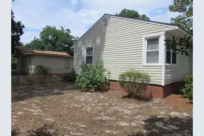 1010 Sandalwood Drive, Fayetteville, NC 28304 - Photo 3