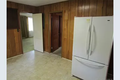 1010 Sandalwood Drive, Fayetteville, NC 28304 - Photo 7