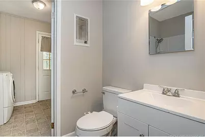80 Lakeview Drive, Spring Lake, NC 28390 - Photo 15