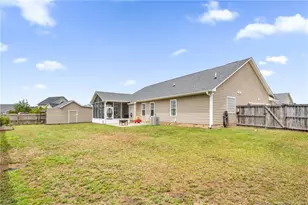 5744 Azure Dr, Hope Mills, NC 28348 - Photo 33
