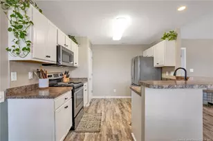 5744 Azure Dr, Hope Mills, NC 28348 - Photo 13