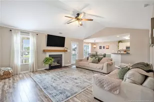 5744 Azure Dr, Hope Mills, NC 28348 - Photo 9