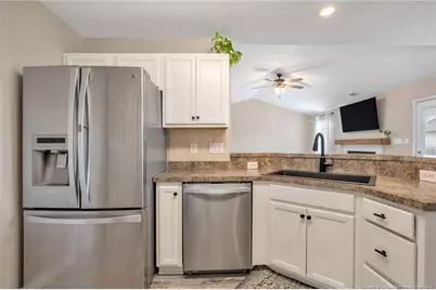 5744 Azure Drive, Hope Mills, NC 28348 - Photo 17