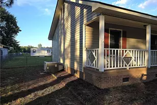 9341 Oat Dr, Laurinburg, NC 28352 - Photo 3