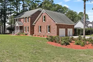 5400 Labrador Dr, Hope Mills, NC 28348 - Photo 3