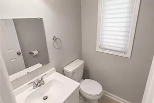 107 S 1st St, Maxton, NC 28364 - Photo 11