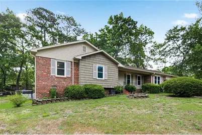 1712 Valley Ridge Drive, Fayetteville, NC 28303 - Photo 3