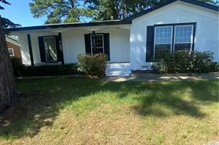 671 Wiltshire Rd, Fayetteville, NC 28314 - Photo 1