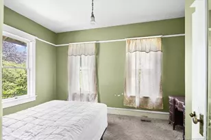 554 W Broad St, Saint Pauls, NC 28384 - Photo 29