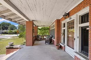 554 W Broad St, Saint Pauls, NC 28384 - Photo 7