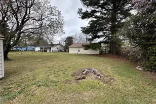 613 Kellam Cir, Fayetteville, NC 28311 - Photo 5