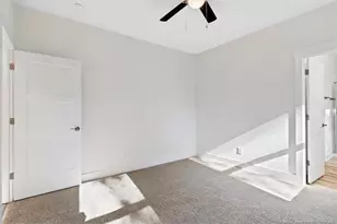 601 E Bay St, Dunn, NC 28334 - Photo 13
