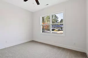 601 E Bay St, Dunn, NC 28334 - Photo 21