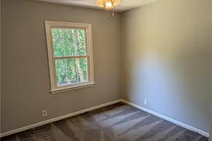 5210 Southport Rd, Fayetteville, NC 28311 - Photo 11