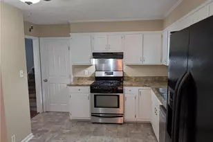 5210 Southport Rd, Fayetteville, NC 28311 - Photo 9