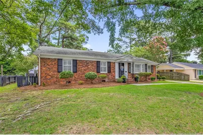 2610 Mirror Lake Drive, Fayetteville, NC 28303 - Photo 3