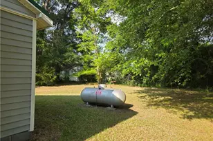 207 Triangle Pl, Fayetteville, NC 28312 - Photo 23