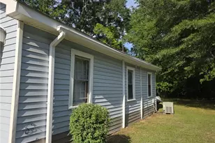 207 Triangle Pl, Fayetteville, NC 28312 - Photo 21