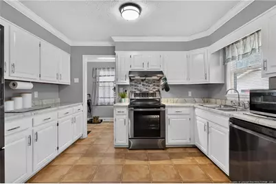 3452 McChoen Drive, Fayetteville, NC 28311 - Photo 9