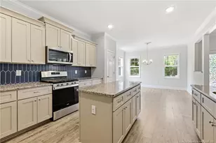 3363 Hopekirk Dr, Fayetteville, NC 28306 - Photo 17