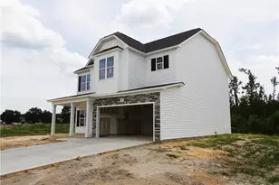1149 Hedgewood Dr, Hope Mills, NC 28348 - Photo 3