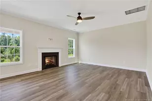 1149 Hedgewood Dr, Hope Mills, NC 28348 - Photo 15