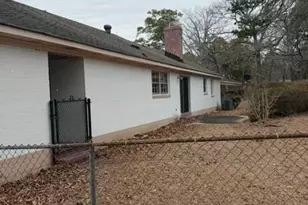 5114 Lake Valley Dr, Fayetteville, NC 28303 - Photo 9