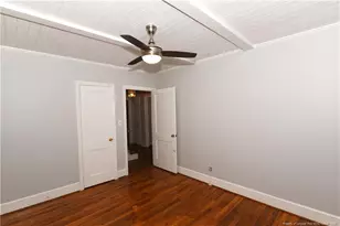 513 Godwin Ave, Lumberton, NC 28358 - Photo 15