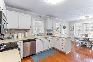 1941 Rayconda Rd, Fayetteville, NC 28304 - Photo 9